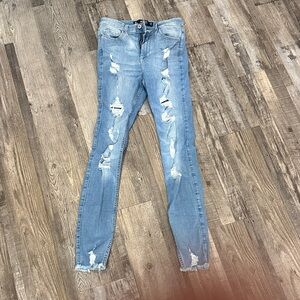 Stylish Blue Distressed Women Jeans